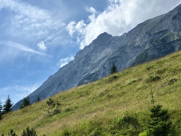 Trattenspitz direkte Südflanke mit dem Hausmeister